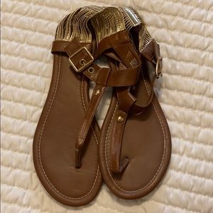 Women’s 12M palms sandals worn once or twice 2pair